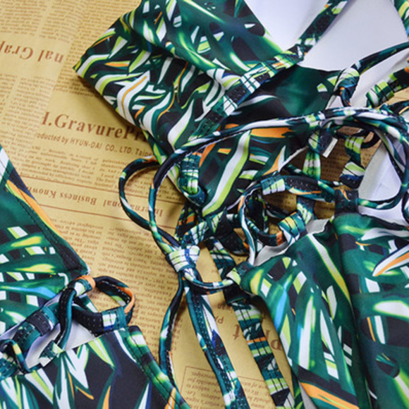 🎊🎉HP 6/28/18🎉🎊Underwire Palm Bikini PRICE FIRM - Picture 6 of 7